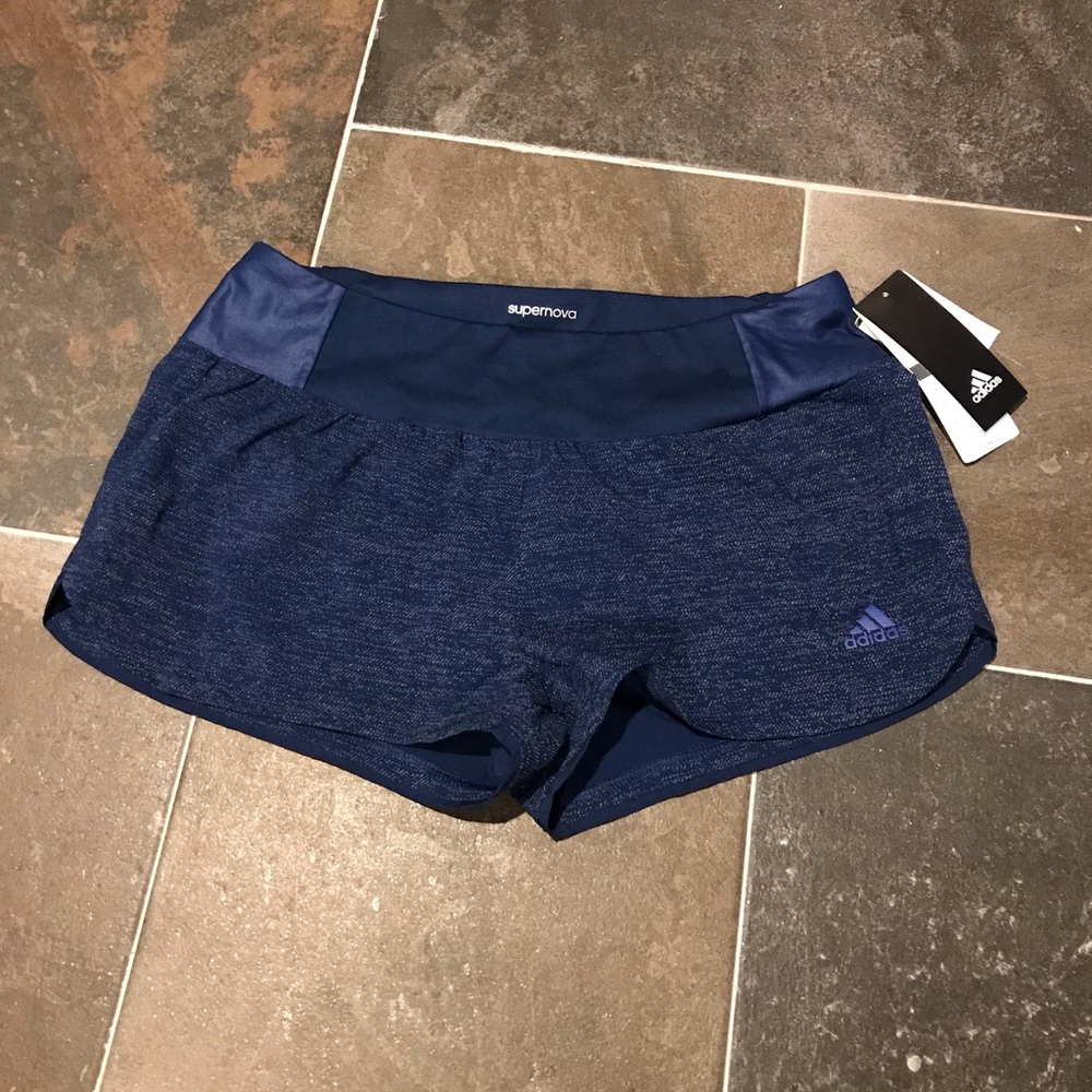 Athletic shorts